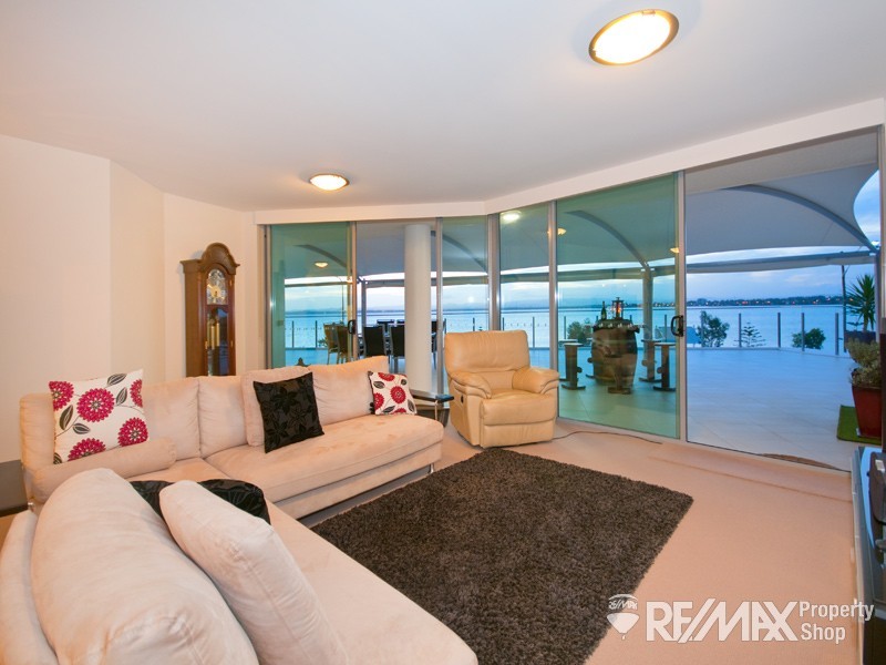 101/14 Oxley Avenue, Woody Point QLD 4019