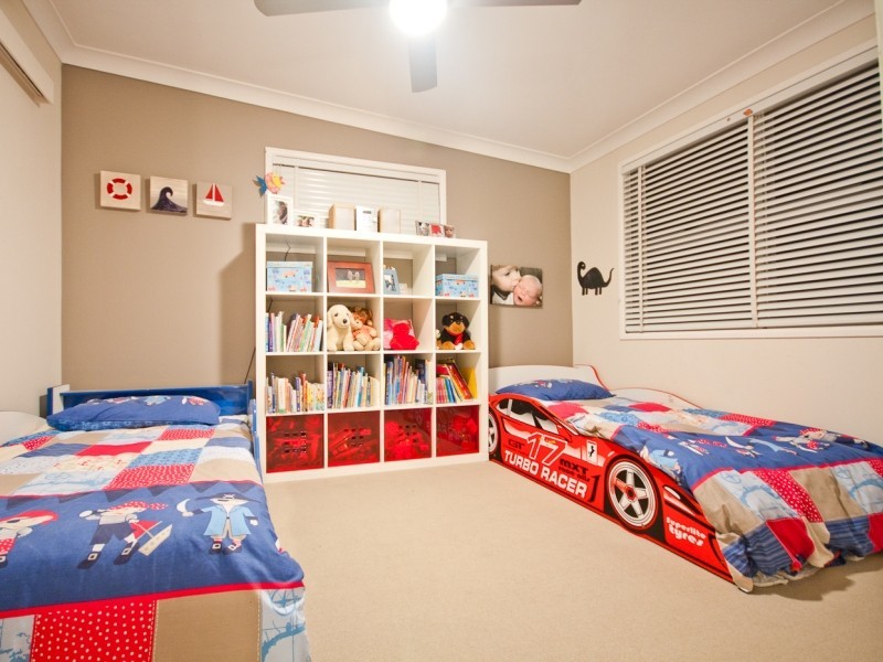 242 Flinders Parade, Sandgate QLD 4017