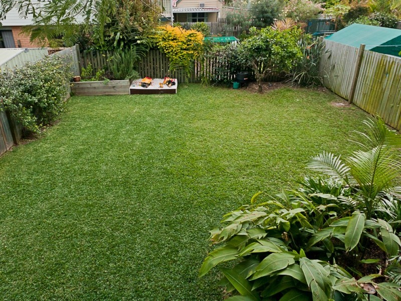 242 Flinders Parade, Sandgate QLD 4017