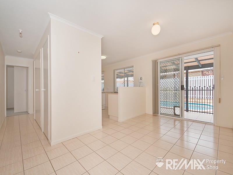 8 Delvene Court, Deception Bay QLD 4508