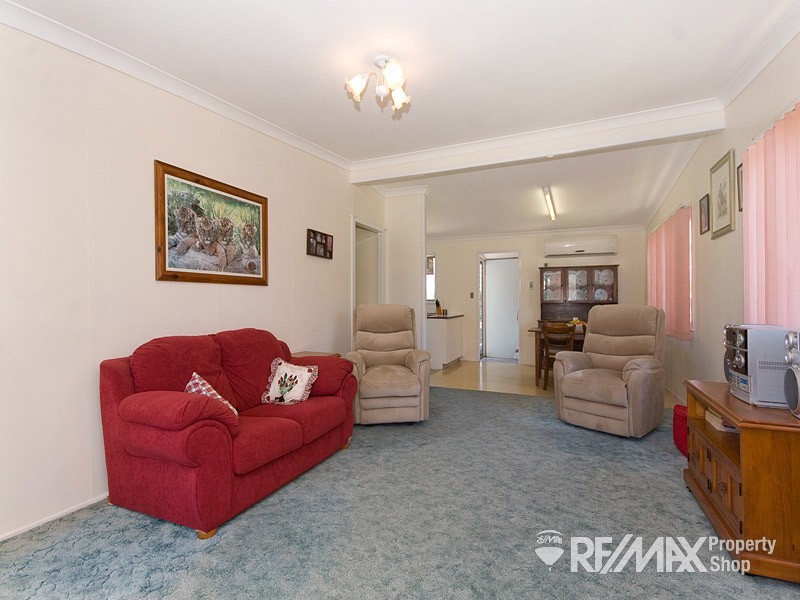 27 Loncroft Street, Brighton QLD 4017