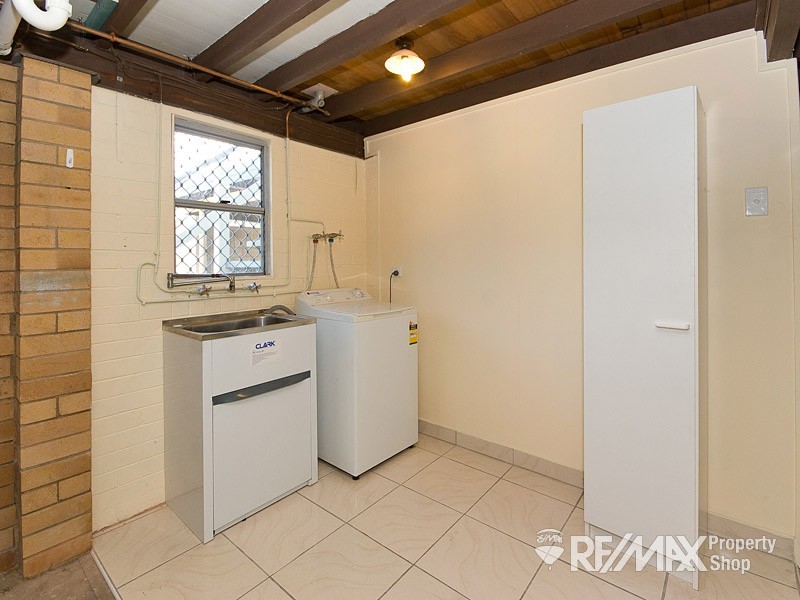 27 Loncroft Street, Brighton QLD 4017