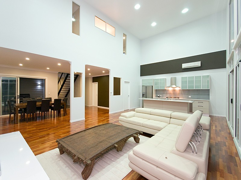 21 Twenty-second Avenue, Brighton QLD 4017