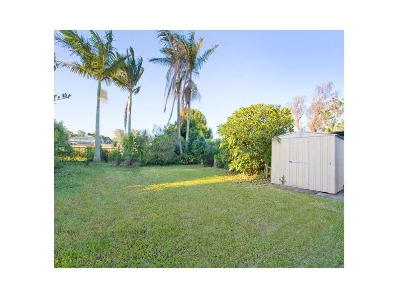 61 Nearra Street, Deagon QLD 4017