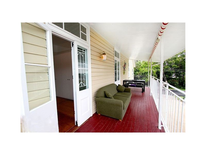 63 Alexandra Street, Sandgate QLD 4017