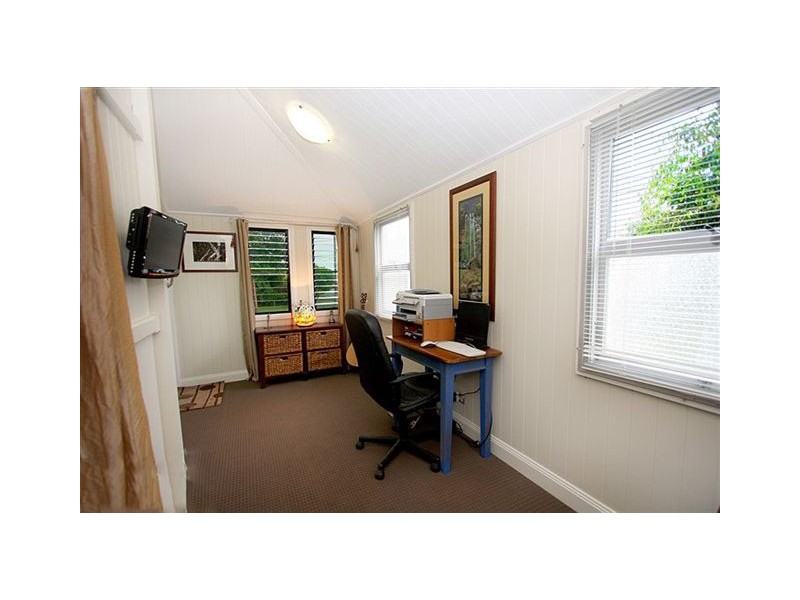 63 Alexandra Street, Sandgate QLD 4017