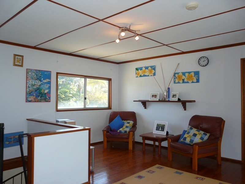 37 Jan Street, Macleay Island QLD 4184