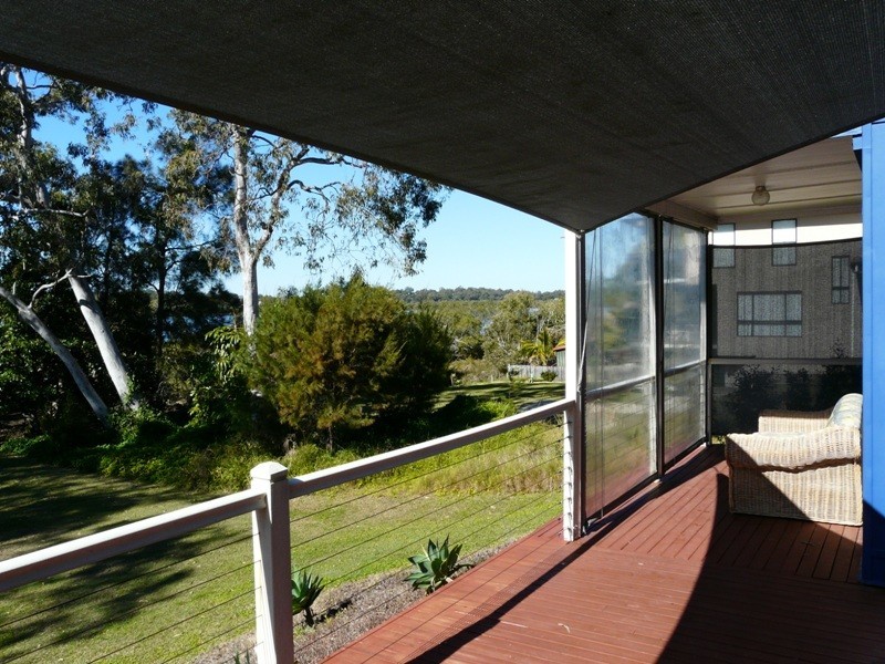 37 Jan Street, Macleay Island QLD 4184