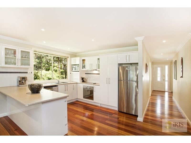 18 Currawong Crescent, Bowen Mountain NSW 2753