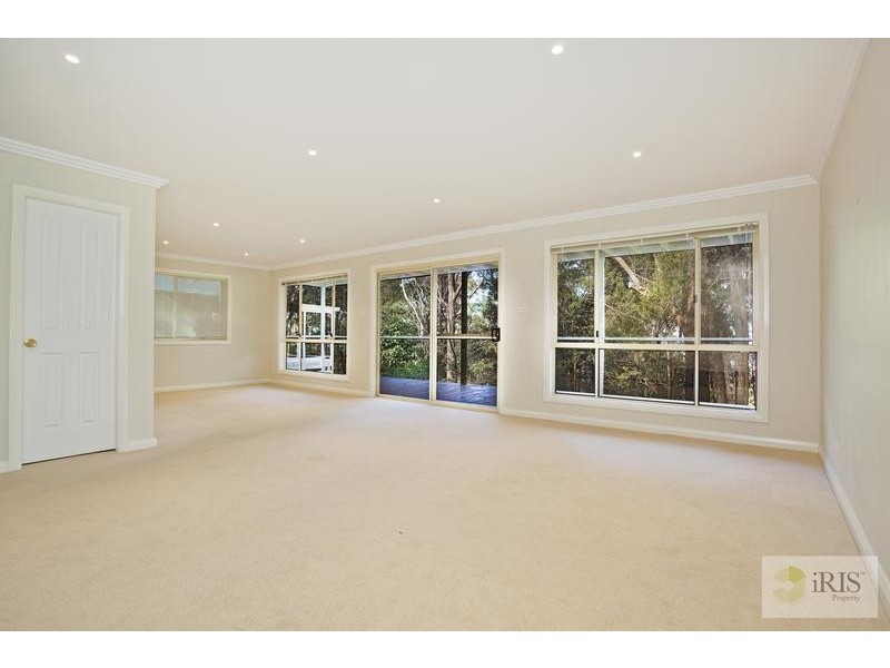 18 Currawong Crescent, Bowen Mountain NSW 2753