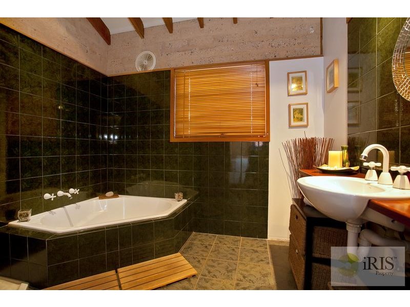 6 Lieutenant Bowen Road, Bowen Mountain NSW 2753