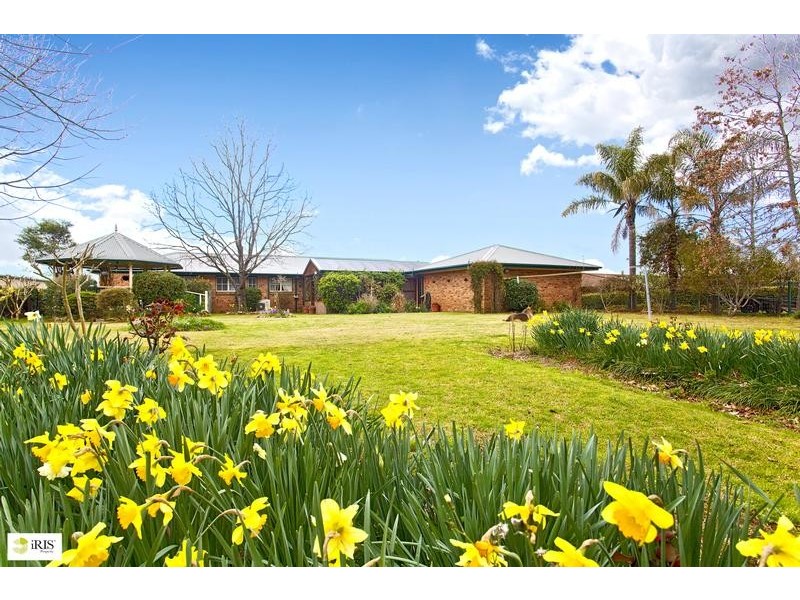 11 Pamela Crescent, Bowen Mountain NSW 2753