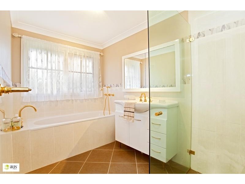 11 Pamela Crescent, Bowen Mountain NSW 2753