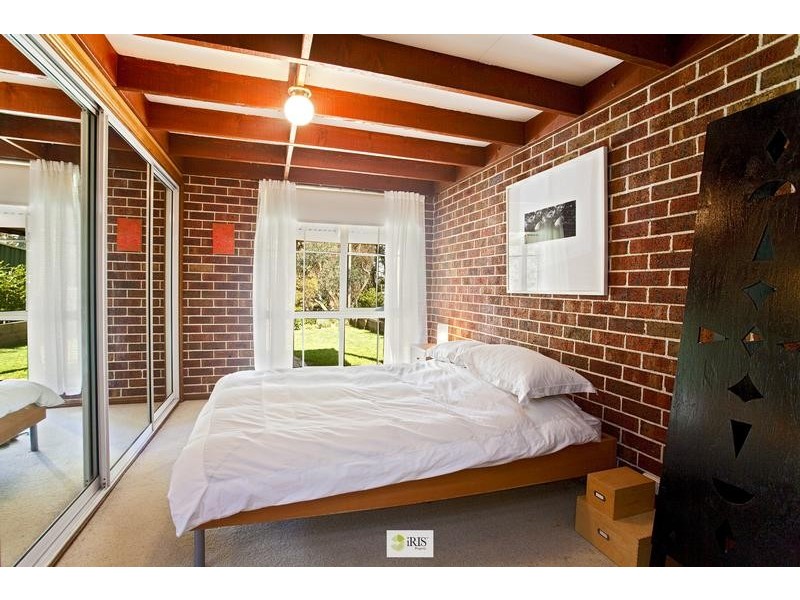 1 Currawong Crescent, Bowen Mountain NSW 2753