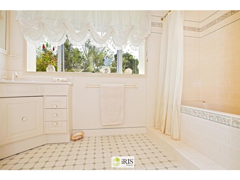 1218 Bells Line Of Road, Kurrajong Heights NSW 2758