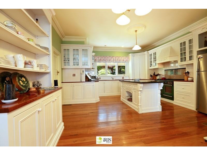 78 Warks  Hill Rd, Kurrajong Heights NSW 2758