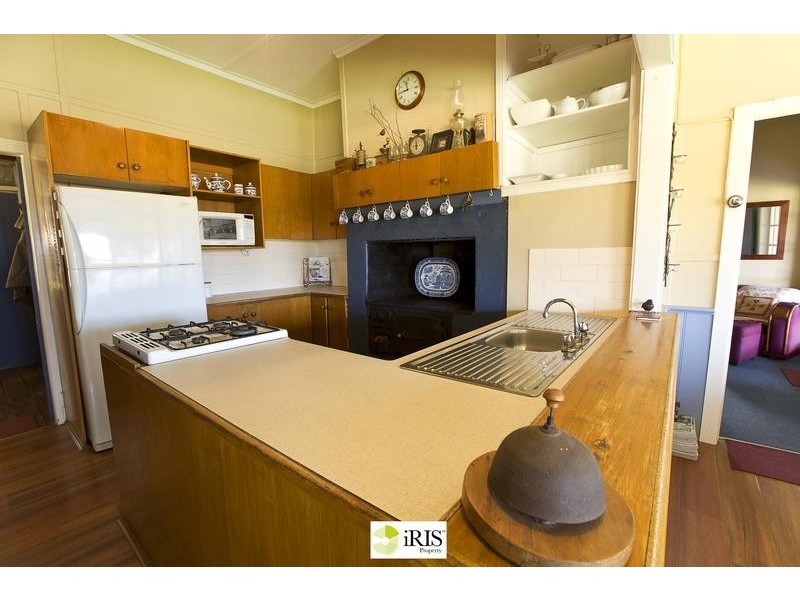 212 Barkers Road, Grenfell NSW 2810