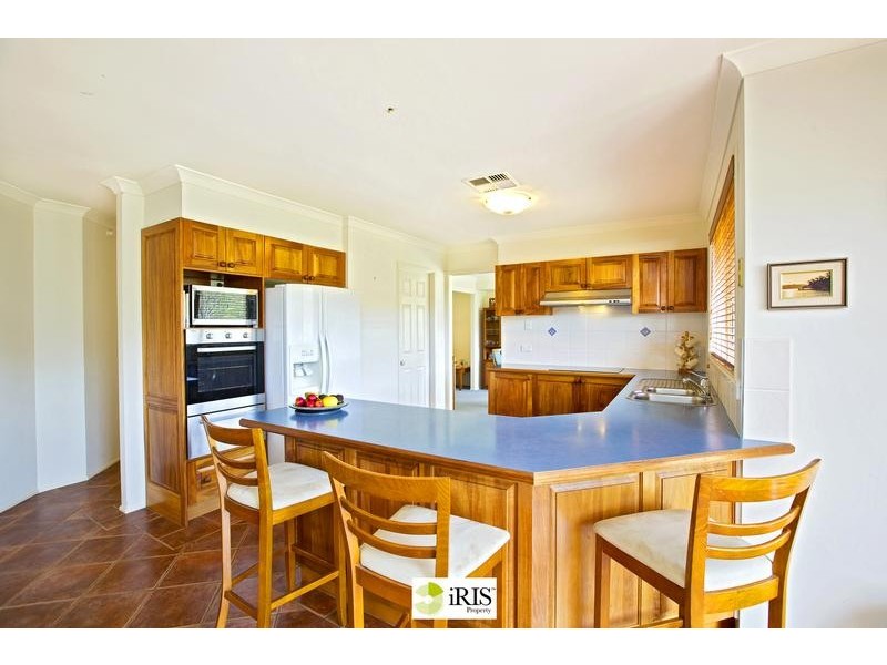 327 Blaxlands Ridge Road, Kurrajong NSW 2758