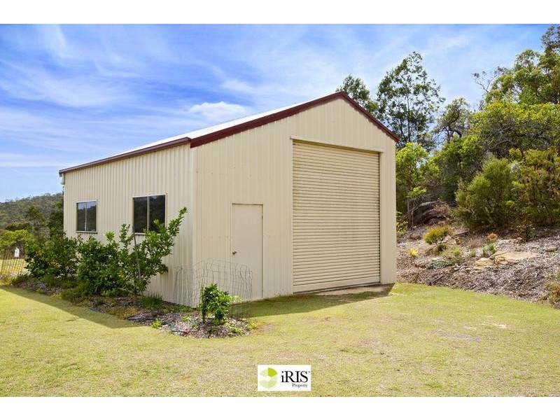 327 Blaxlands Ridge Road, Kurrajong NSW 2758