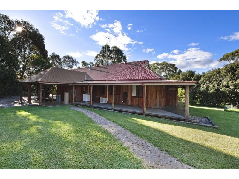 2 Harrisons Lane, Glenorie NSW 2157