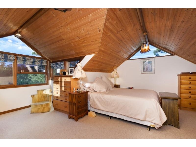 2 Harrisons Lane, Glenorie NSW 2157