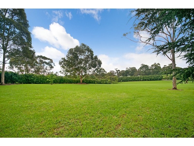 10 Pinus Avenue, Glenorie NSW 2157