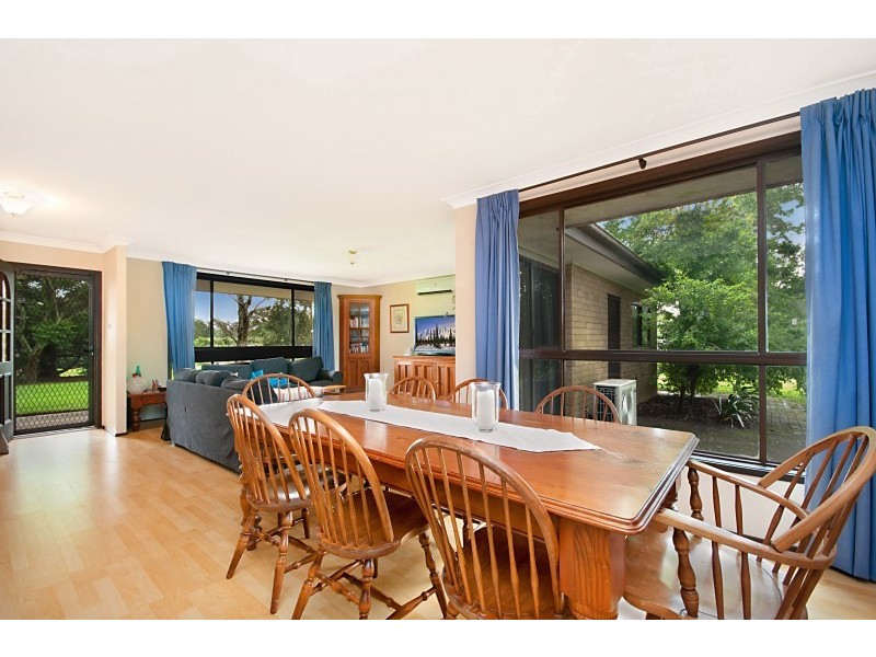 10 Pinus Avenue, Glenorie NSW 2157