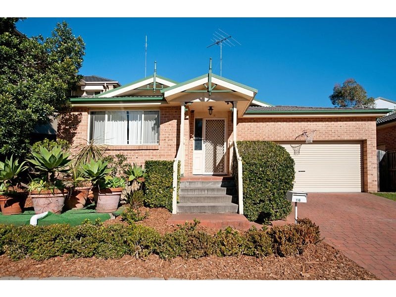 16 Griffith Close, Galston NSW 2159