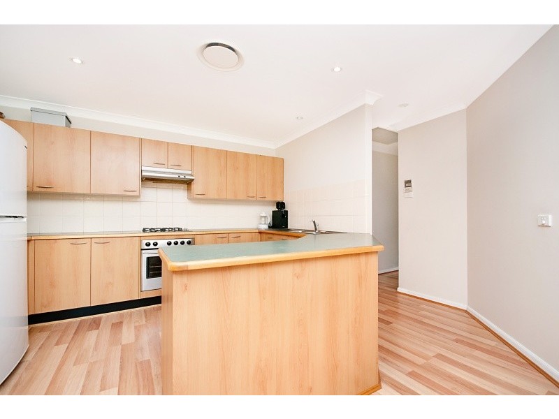 16 Griffith Close, Galston NSW 2159