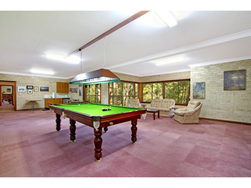 18 Sylvan Grove, Glenhaven NSW 2156