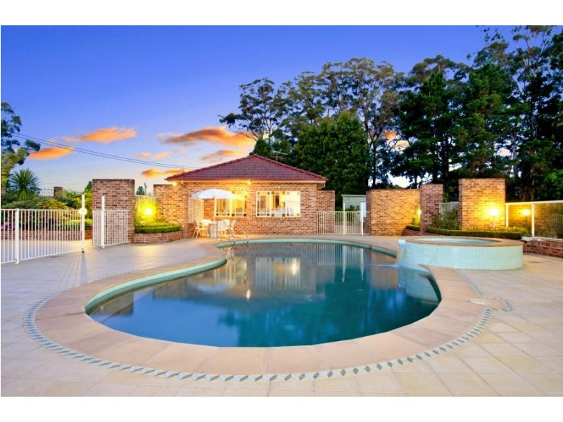 18 Uralla Road, Dural NSW 2158