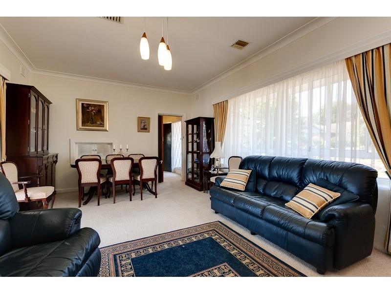 7 Inverness Avenue, St Georges SA 5064