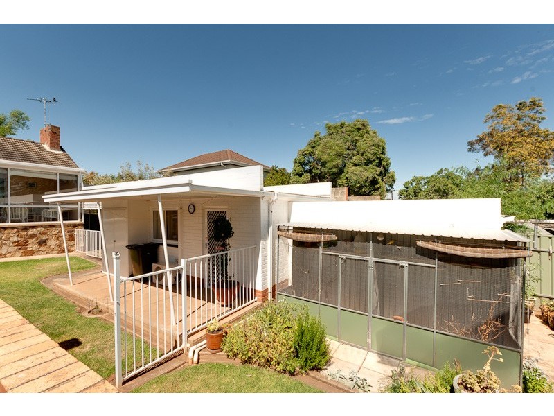 7 Inverness Avenue, St Georges SA 5064