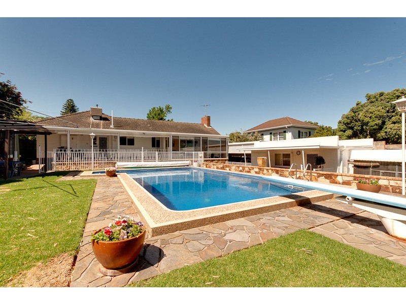 7 Inverness Avenue, St Georges SA 5064