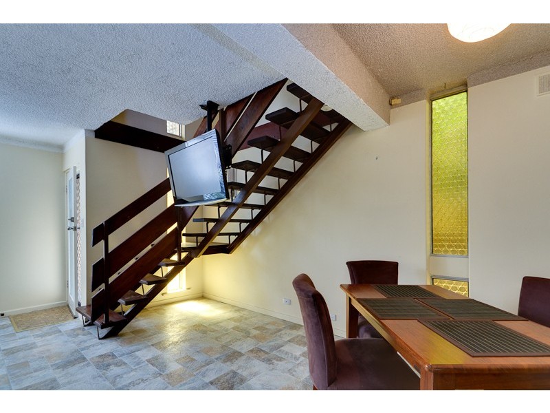 11/33 Wright Street, Henley Beach SA 5022