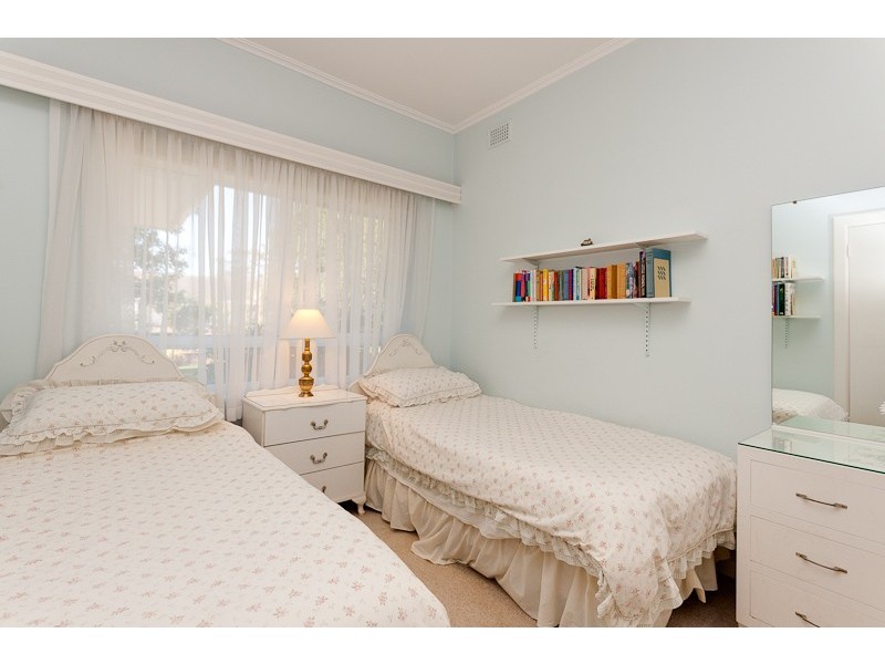 7 Inverness Avenue, St Georges SA 5064