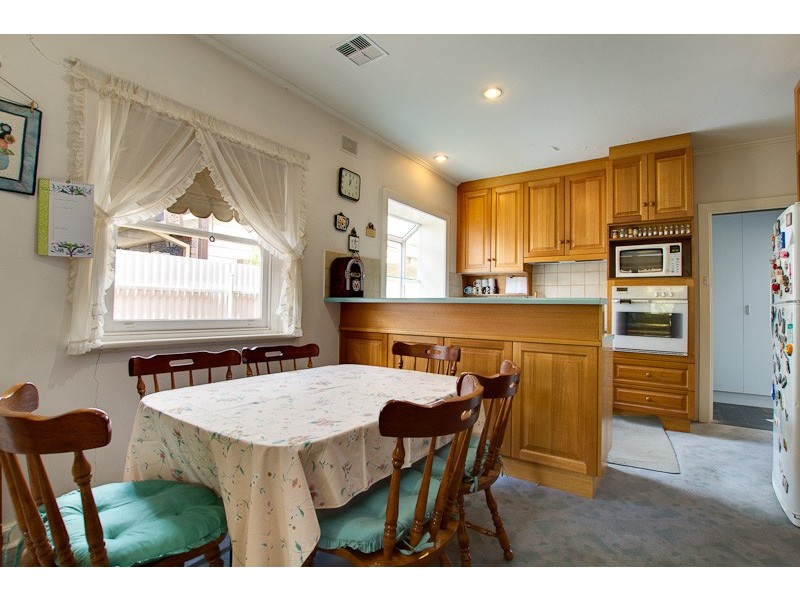 24 Junction Road, Paradise SA 5075