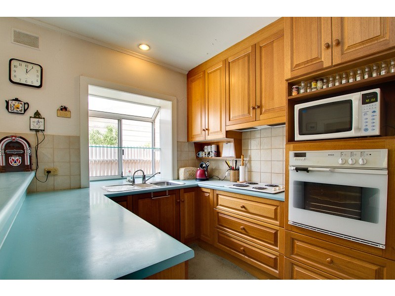 24 Junction Road, Paradise SA 5075