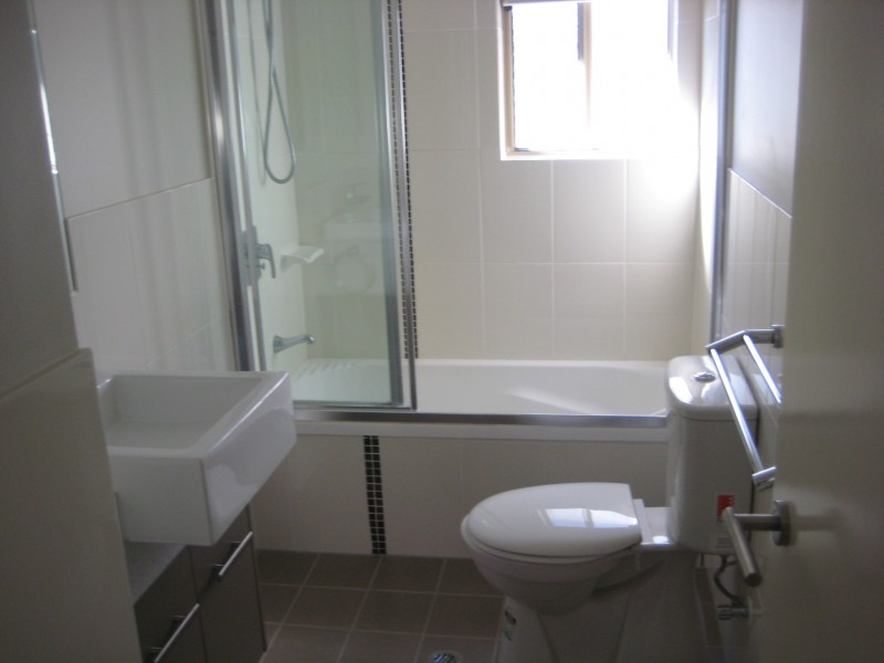 4/32 Herbertson Street, Carindale QLD 4152