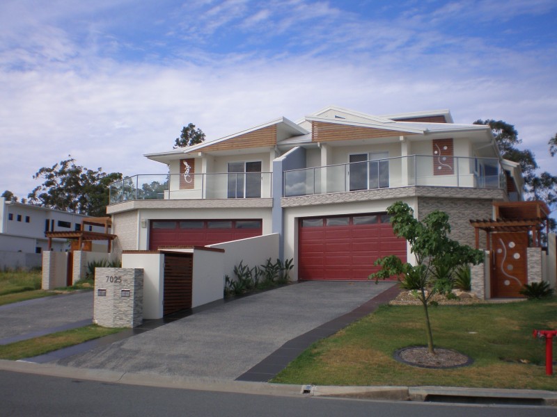 25 Vista, Ashmore QLD 4214