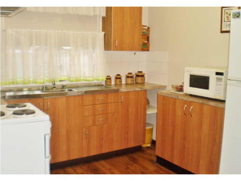6 Spears Drive, Dubbo NSW 2830