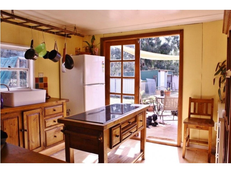 106 Wellington Street, Geurie NSW 2831