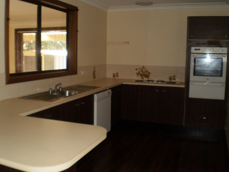 4 Massie Street, Dubbo NSW 2830