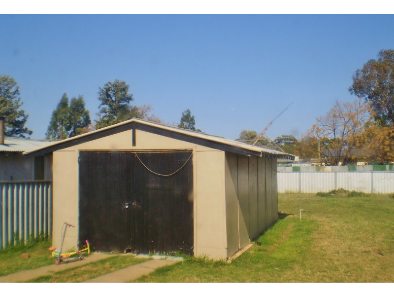 30 Warrie Street, Gilgandra NSW 2827