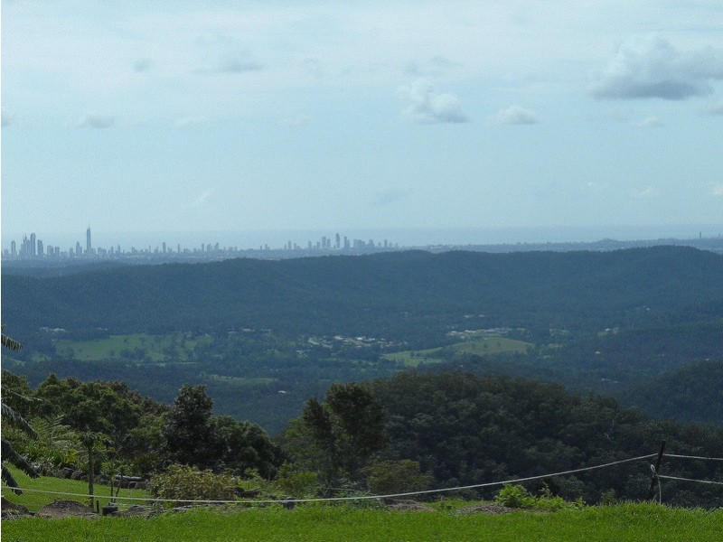 135 Curtis Road, North Tamborine QLD 4272