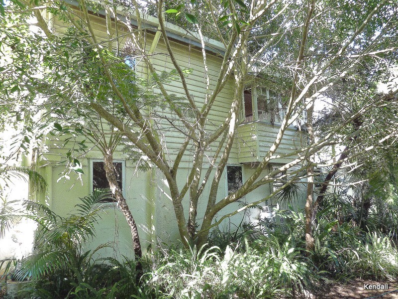 10 Golfers Crescent, Eagle Heights QLD 4271