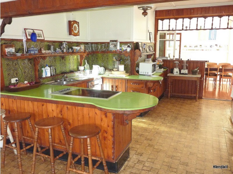 10 Golfers Crescent, Eagle Heights QLD 4271