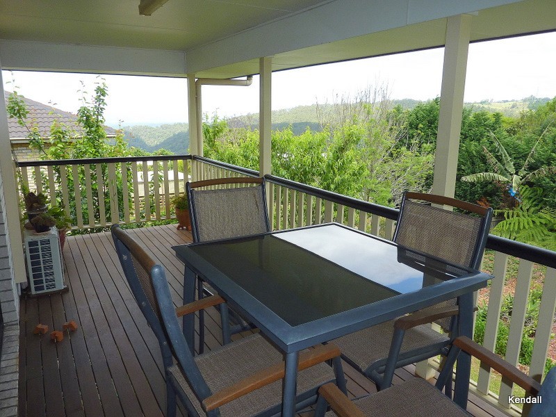 17 Justin Avenue, Tamborine Mountain QLD 4272