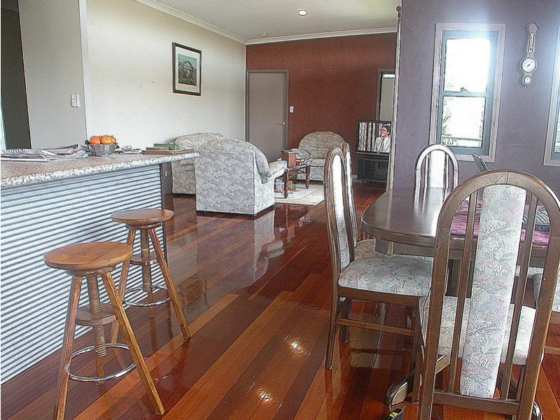 319 MacDonnel Road, Eagle Heights QLD 4271