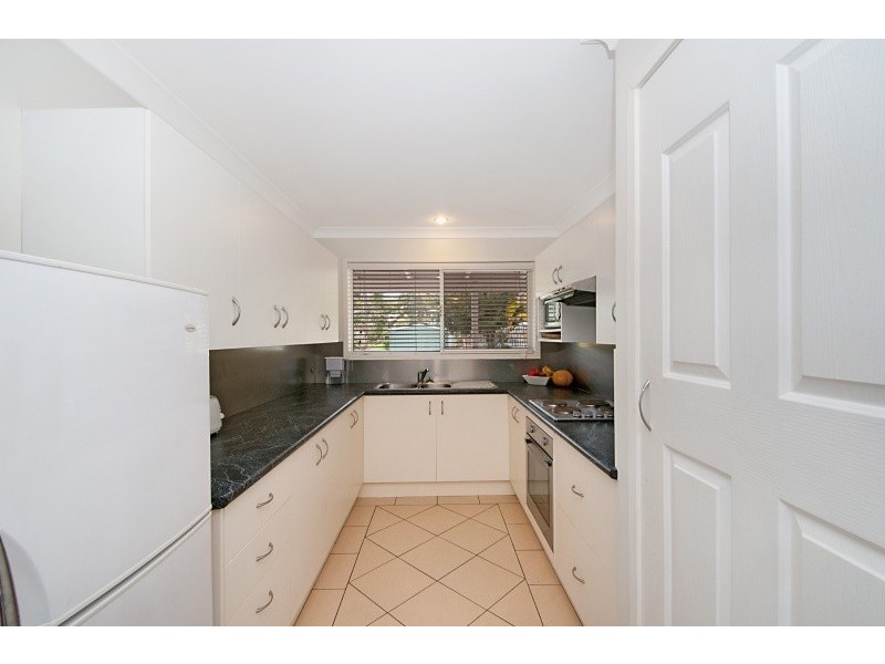 69 Magnetic Drive, Eagle Heights QLD 4271